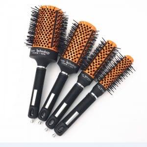 Plastic Nylon Bristles Round HairBrush – RB315