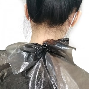 Black Disposable Salon Capes Single Use Capes Hair Salon Shawl Plastic Waterproof Hair Trimming Tool for Barbershop